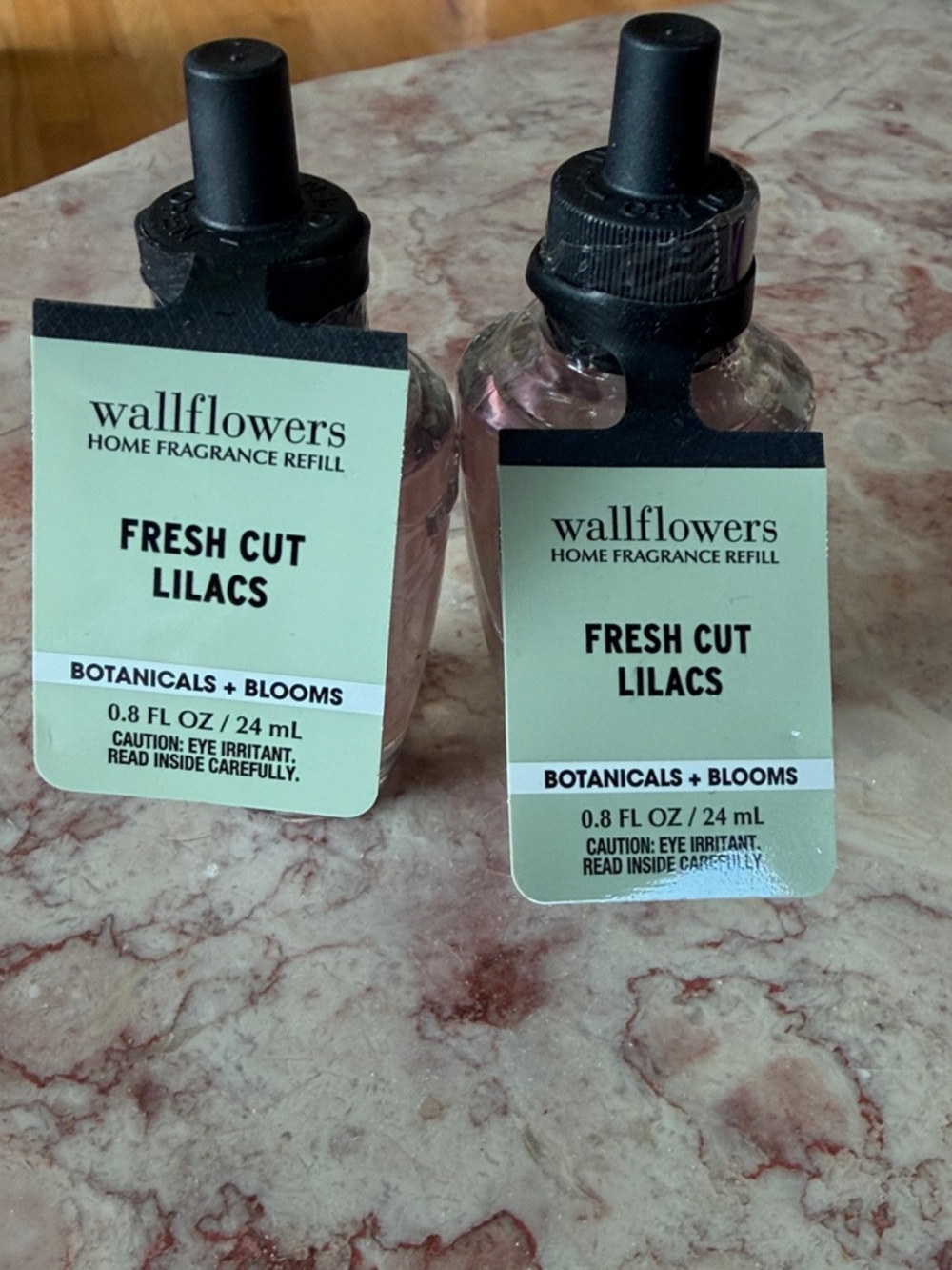 NWT~Set Of 2 White Barn/Bath/Body Works Wallflower Fresh Cut Lilacs Refills